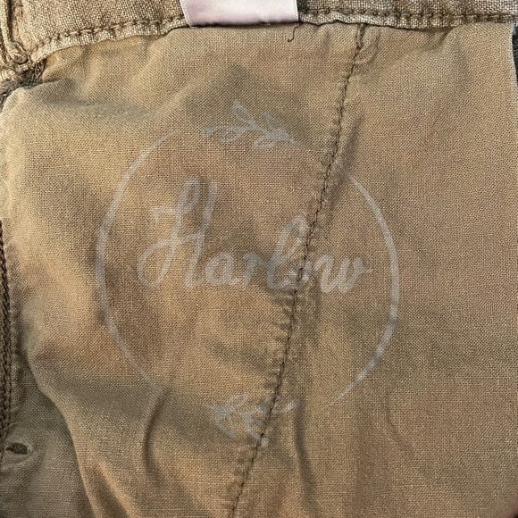 Harlow Sage Green Color Linen Cotton Blend Short Shorts - Size Medium - Picture 11 of 13